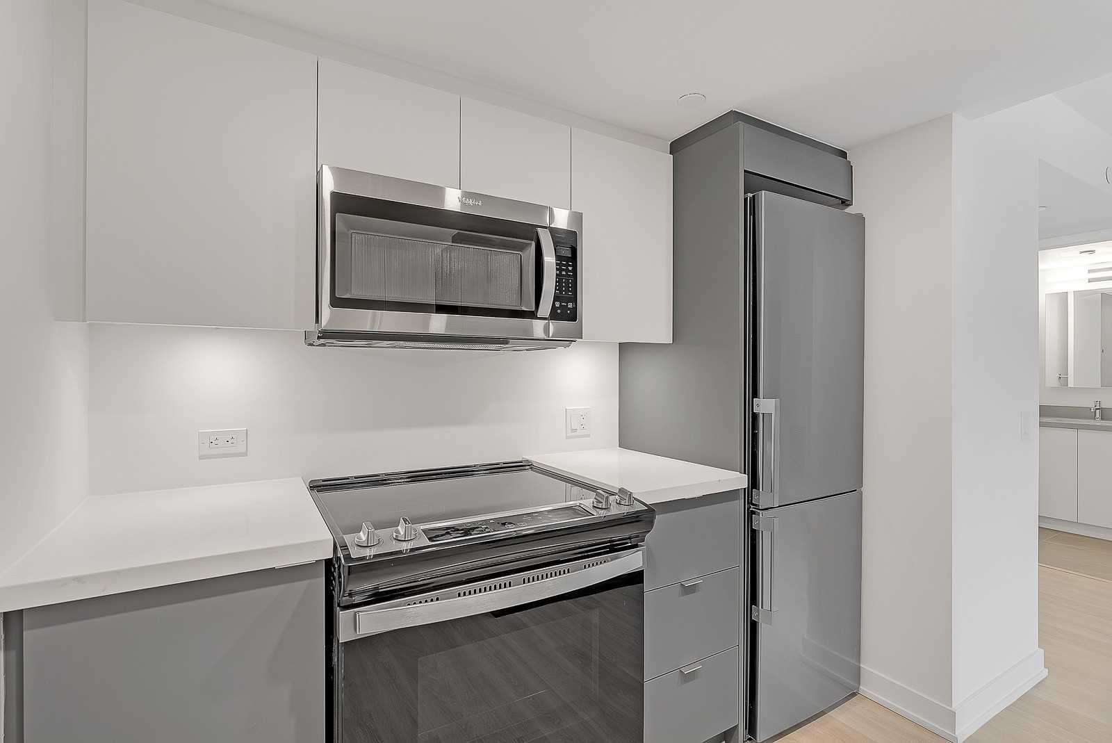 30 Tretti Way, #207