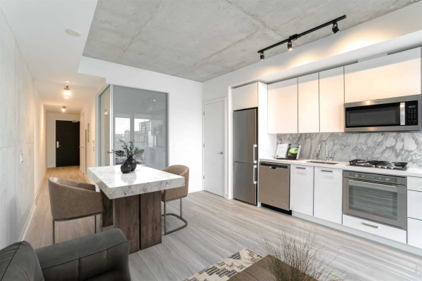 458 Richmond St W, Toronto
