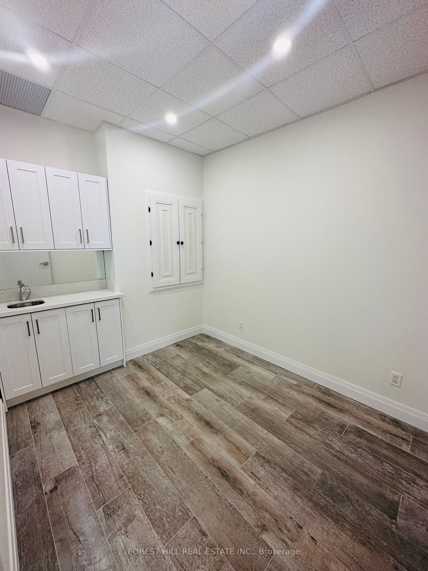 701 Sheppard Ave W, #125