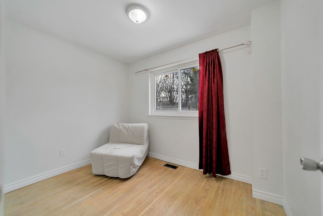 Listing C5972719 - Large Photo # 33