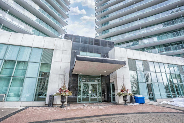 5508 Yonge St, Toronto