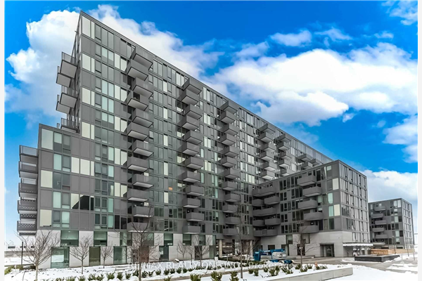 38 Monte Kwinter Crt, Toronto