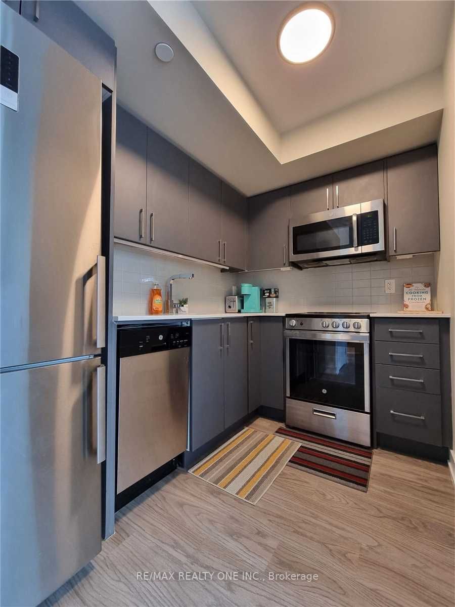 38 Monte Kwinter Crt, #816