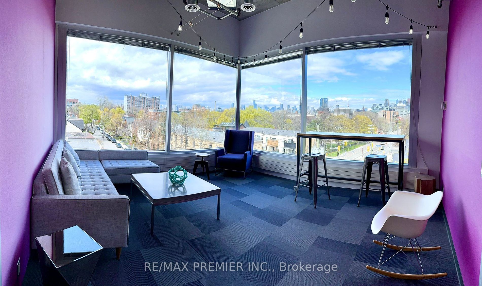 910 King St W, #400-36