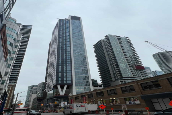 357 King St W, Toronto