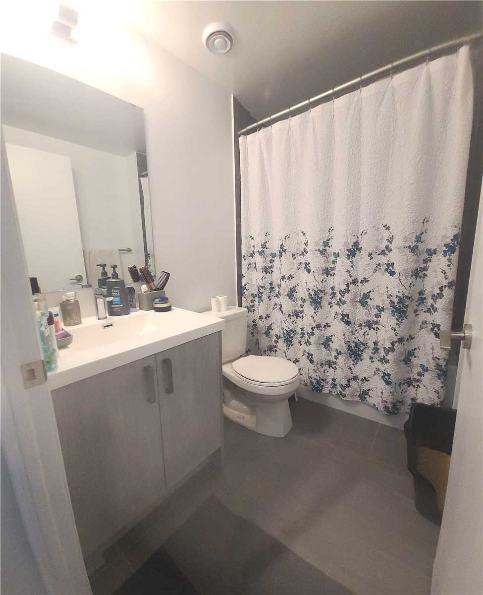 77 Mutual St, #3407