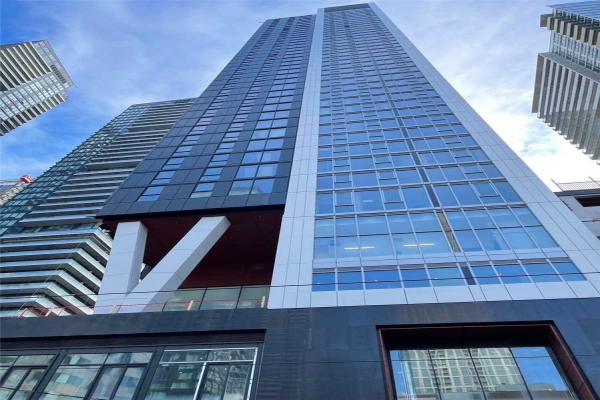 357 King St W, Toronto