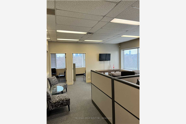 220 Duncan Mill Rd, Toronto