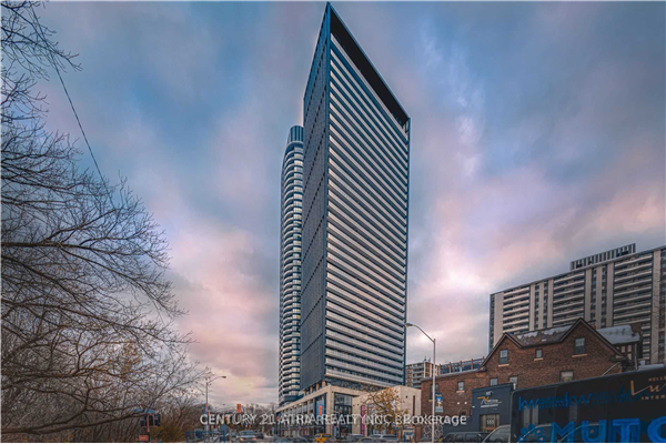 575 Bloor St E