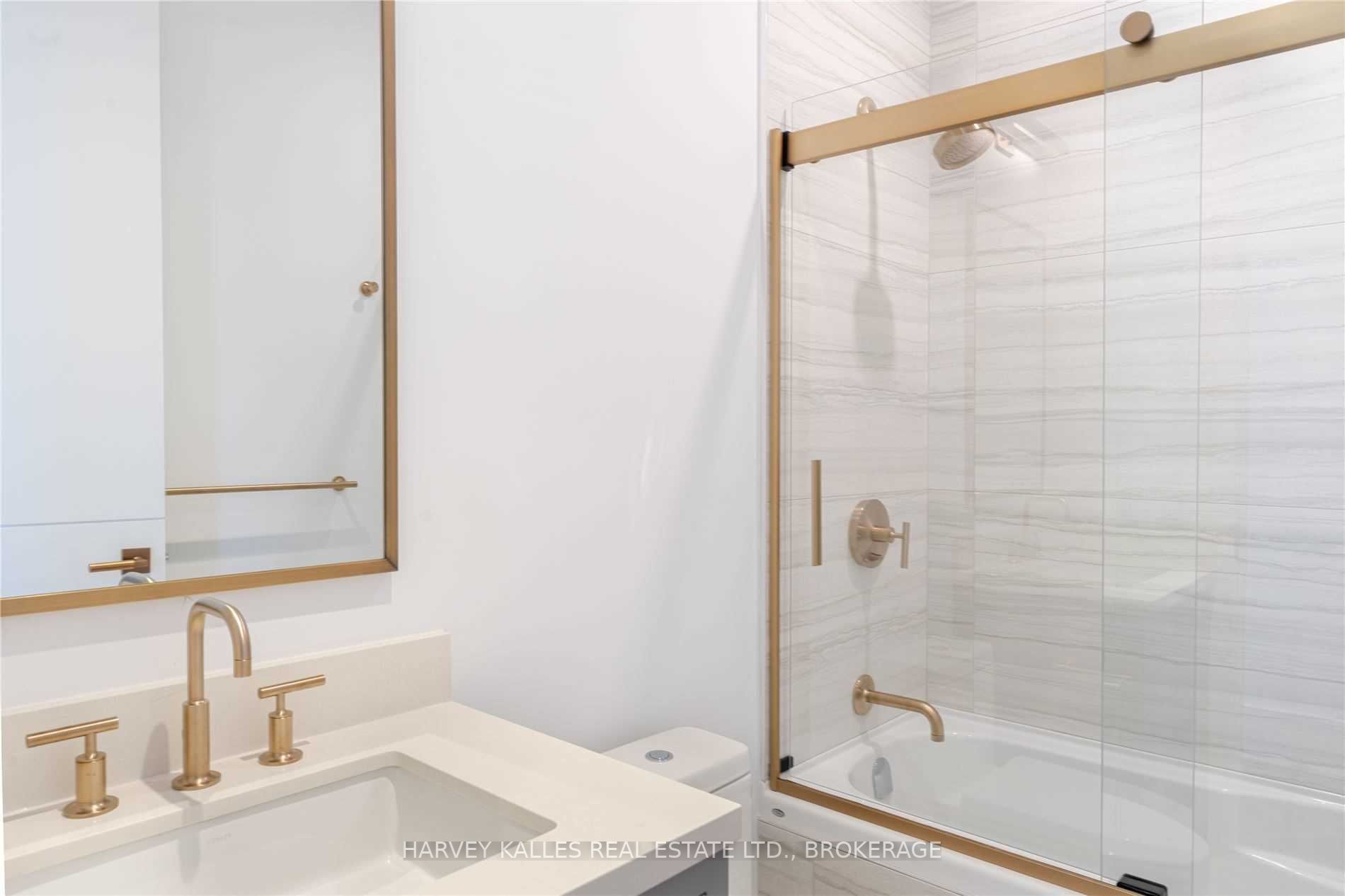 215 Lonsdale Road, #1707