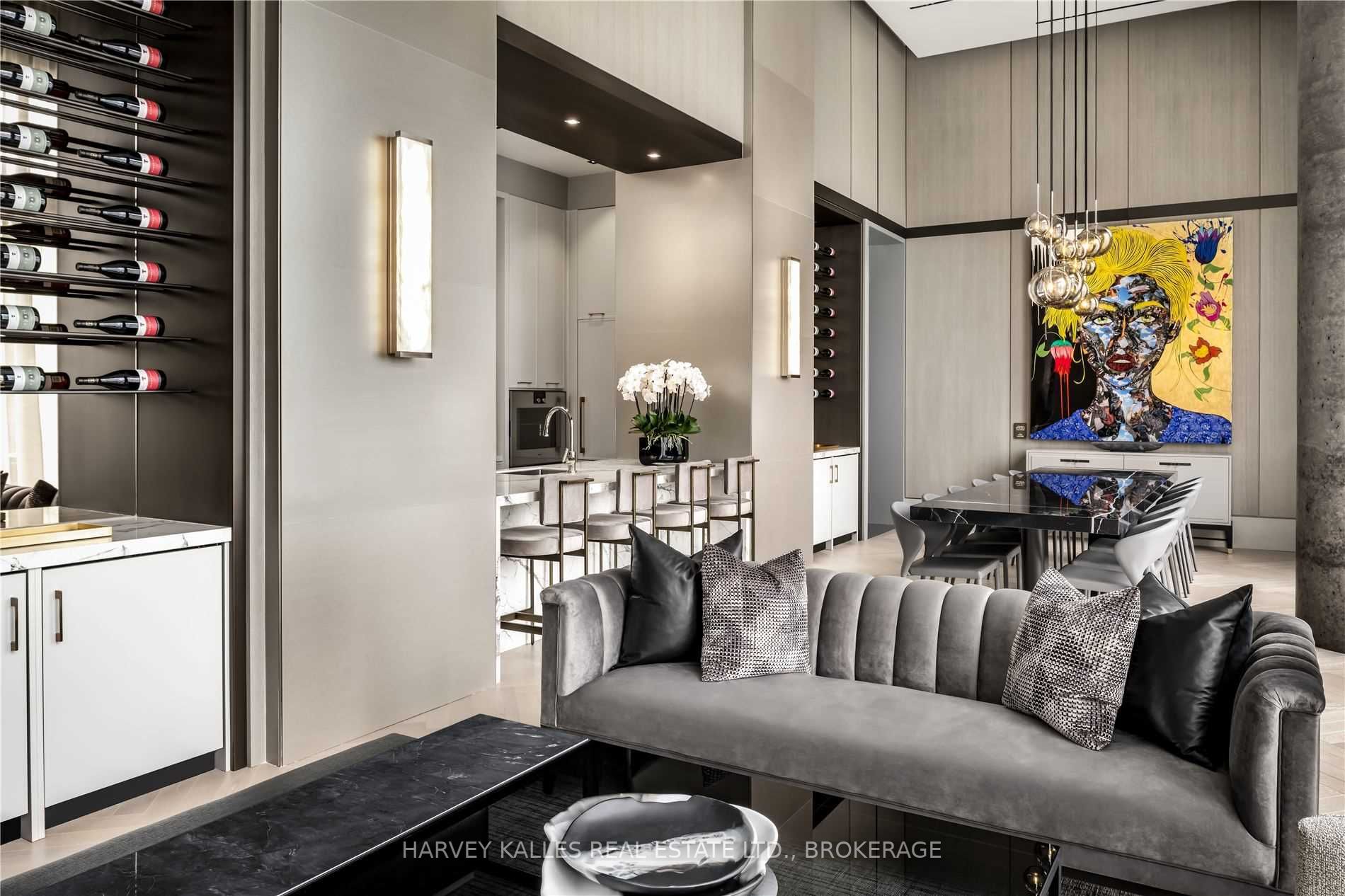 215 Lonsdale Road, #1707