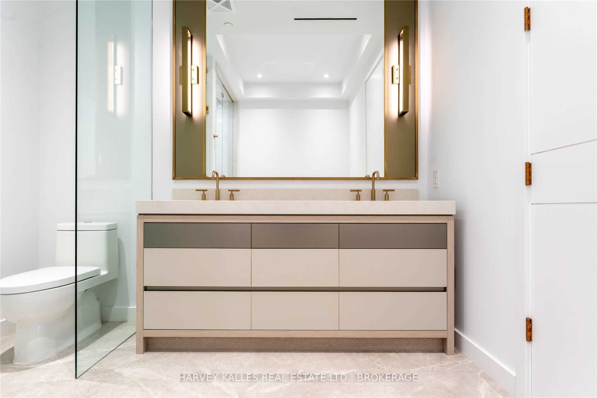 215 Lonsdale Road, #1707