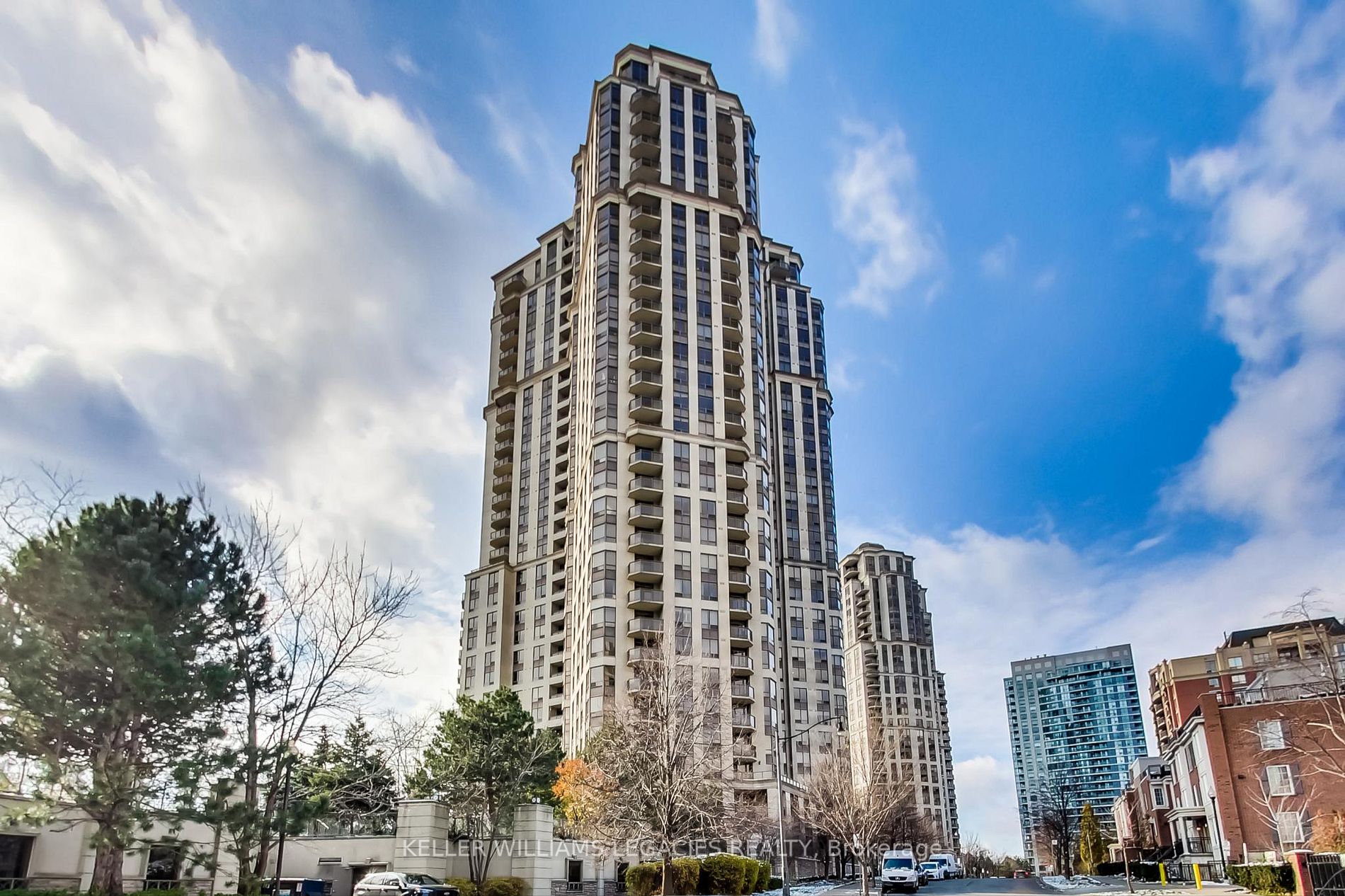 80 Harrison Garden Blvd N, #215