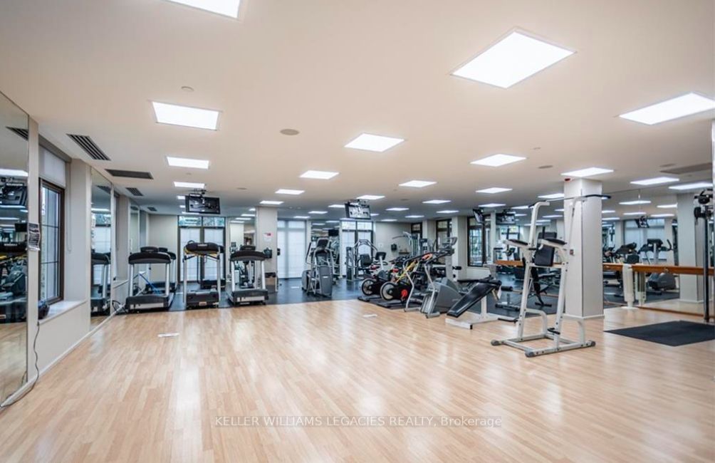 80 Harrison Garden Blvd N, #215