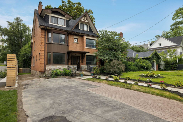 219 Lonsdale Rd, Toronto