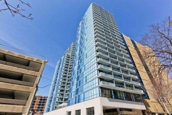 210 Simcoe St, Toronto