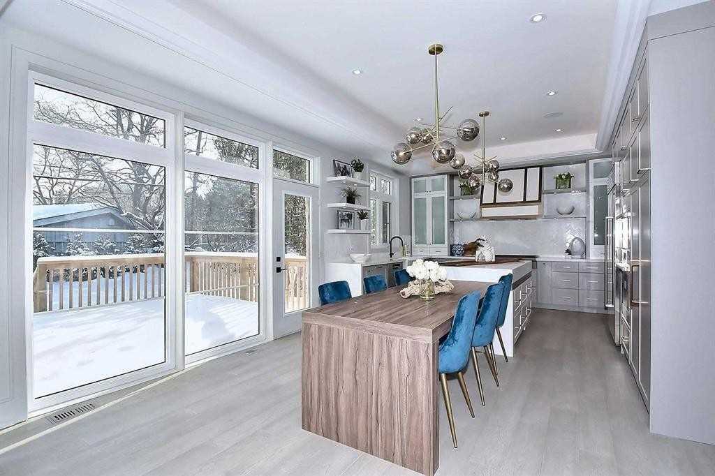 5 Norden Crescent