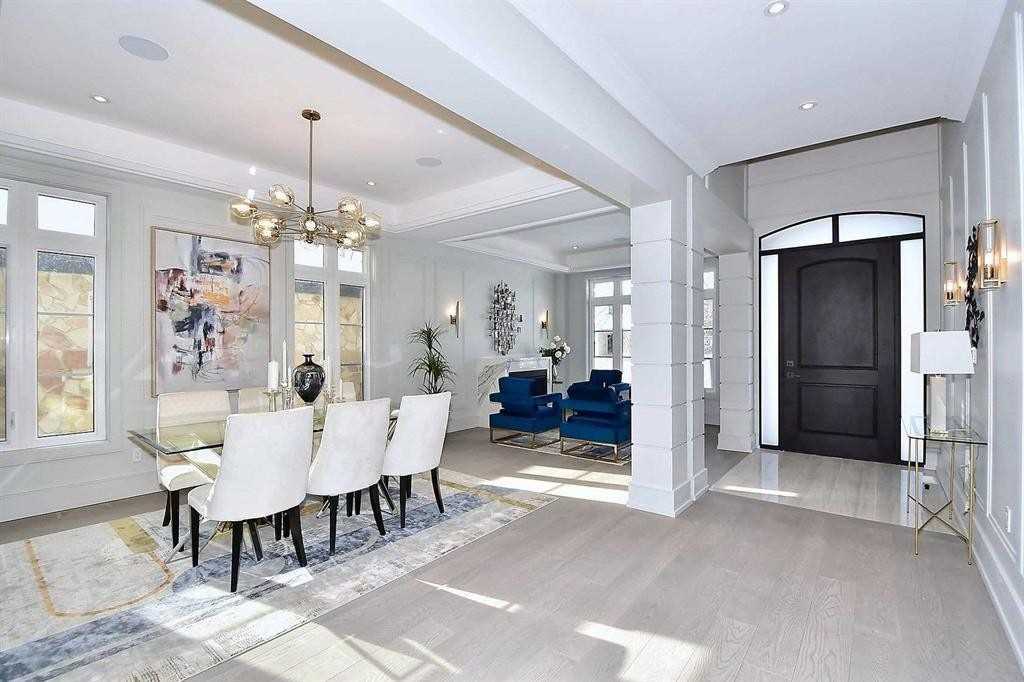 5 Norden Crescent