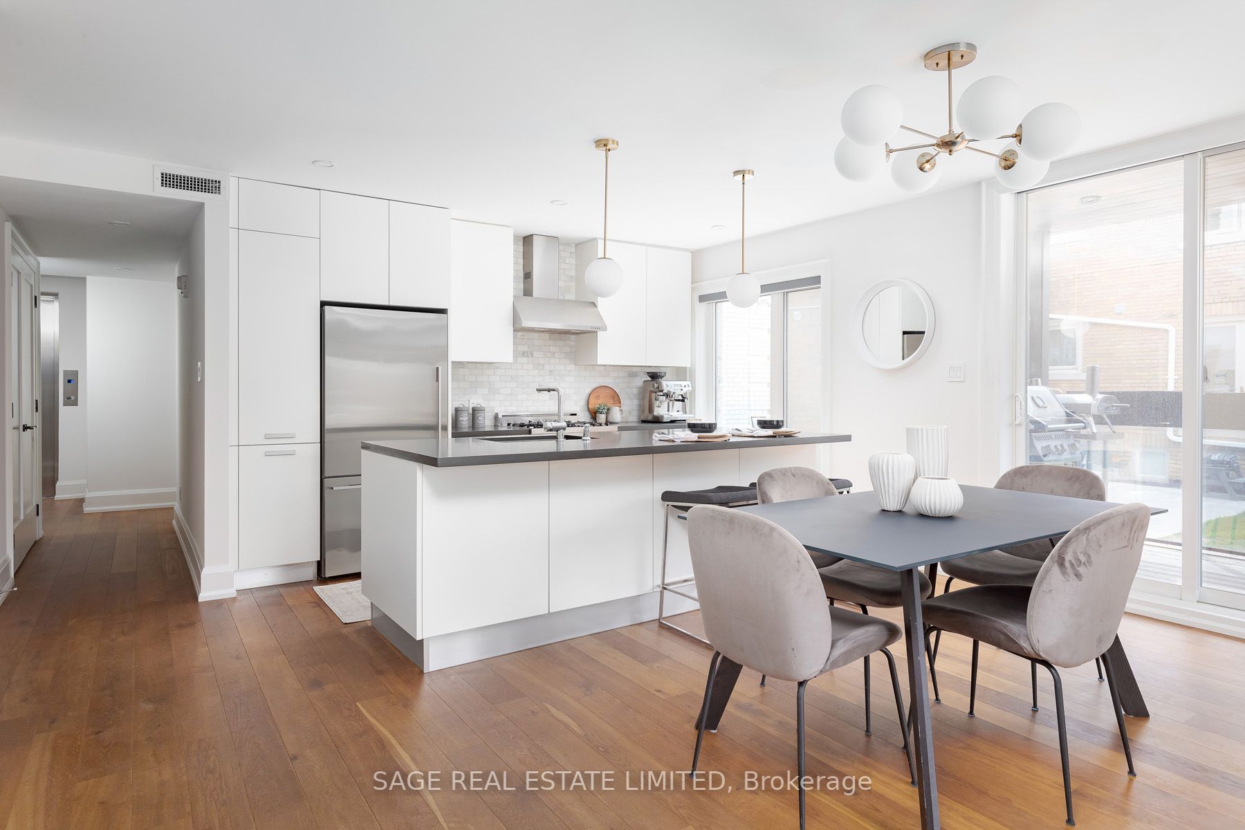 1657 Bathurst Street #2A
