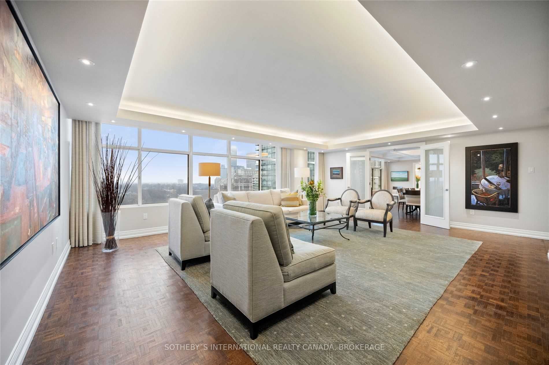 900 Yonge St, #1504