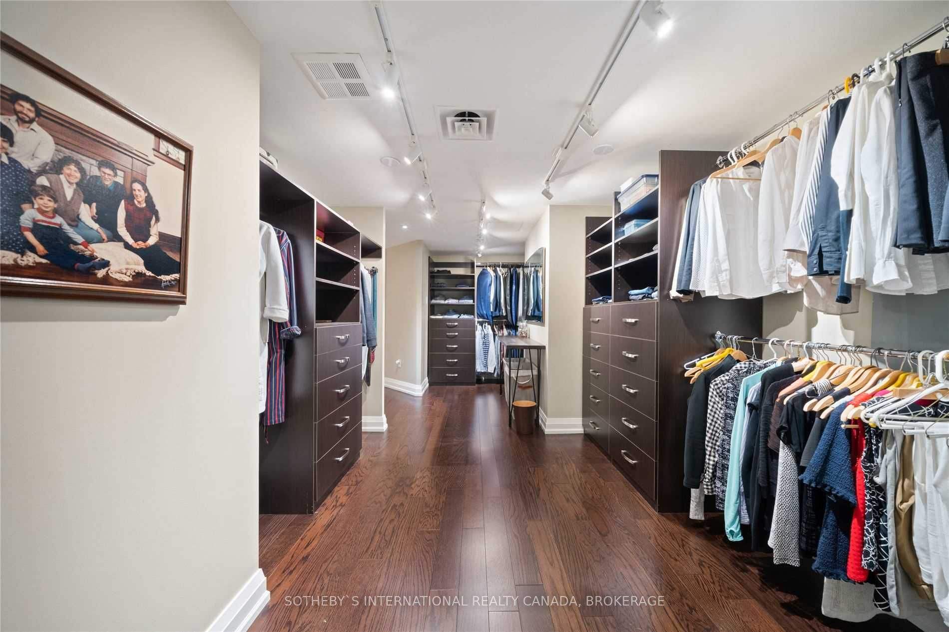 900 Yonge St, #1504