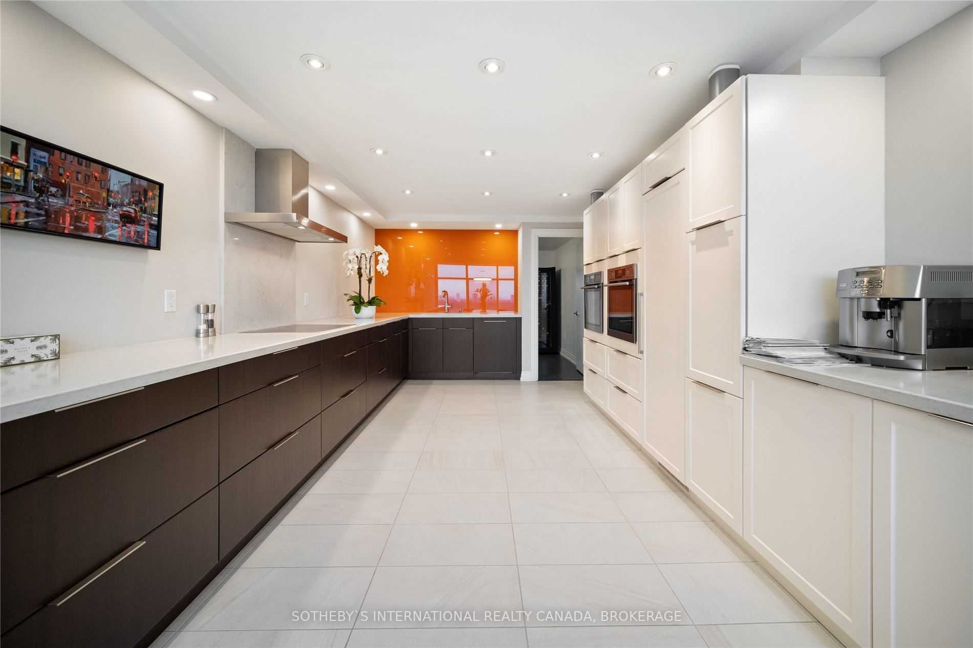 900 Yonge St, #1504