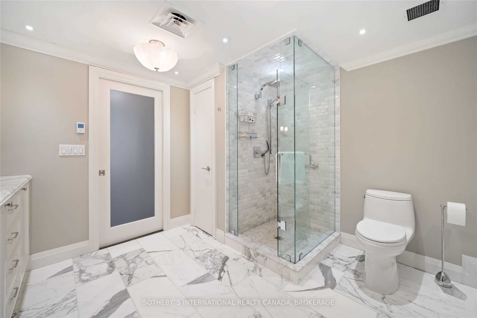 900 Yonge St, #1504