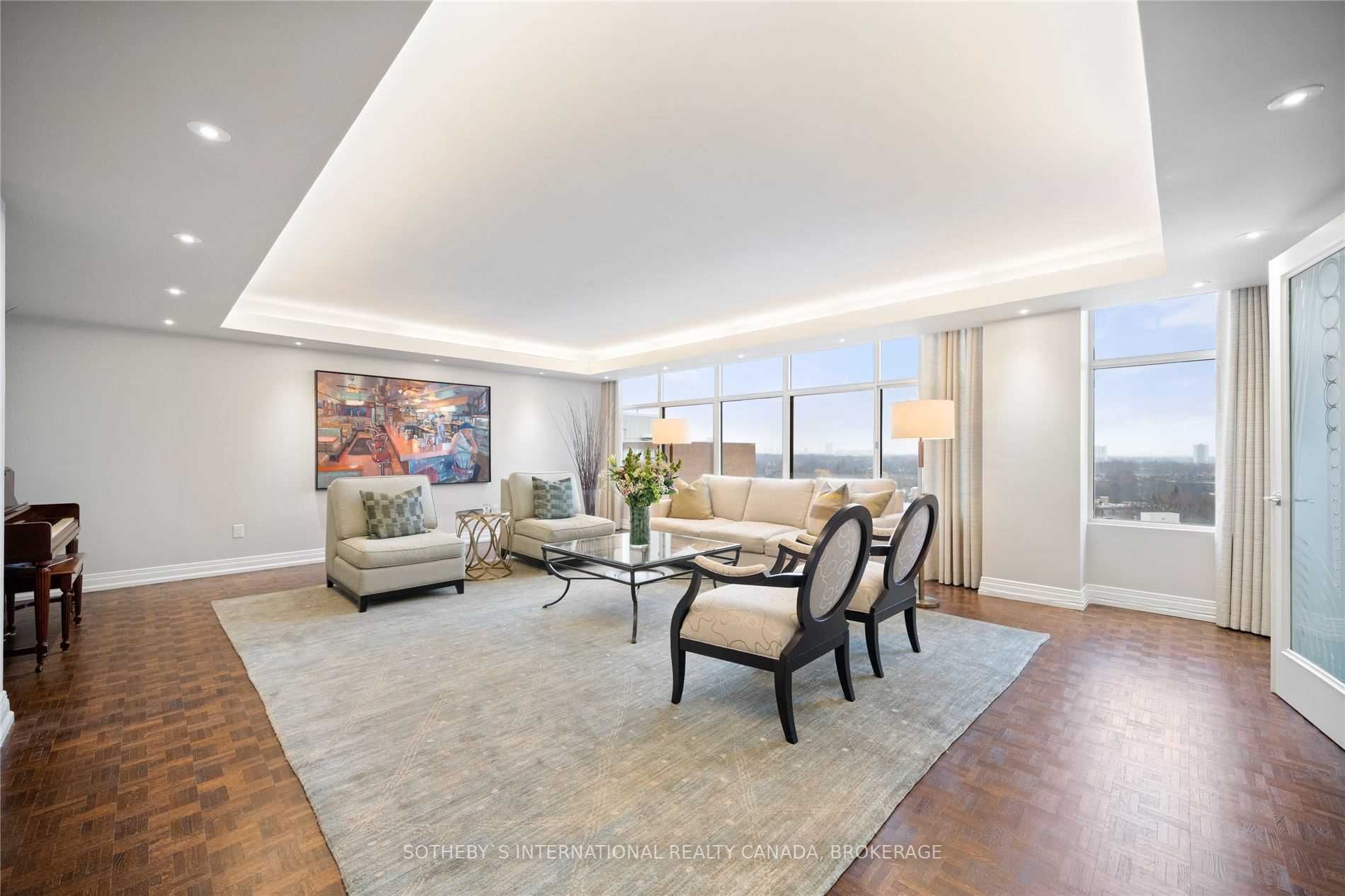 900 Yonge St, #1504