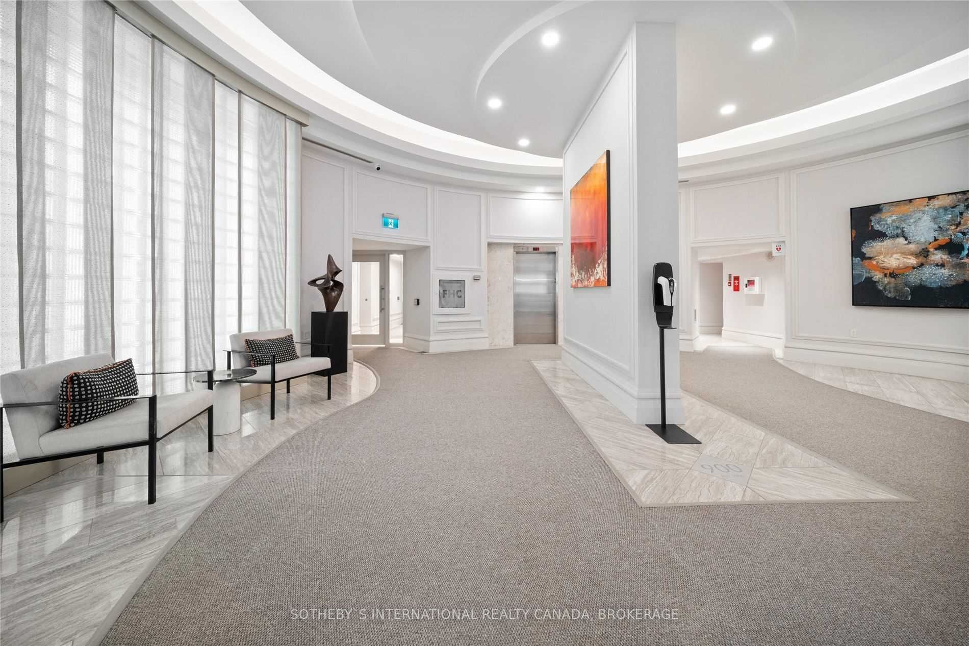 900 Yonge St, #1504