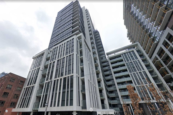 400 Adelaide St E, Toronto