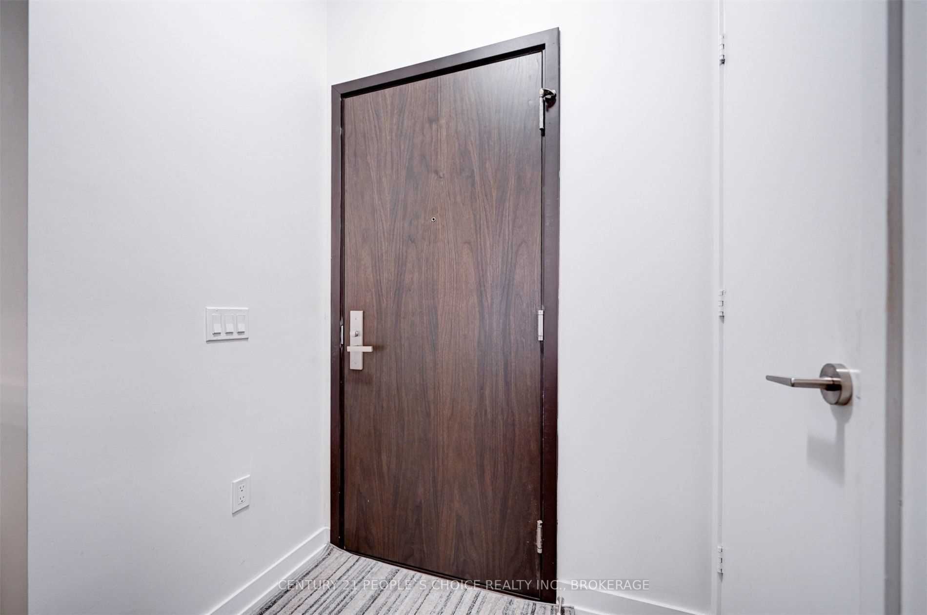 Listing C5977567 - Large Photo # 5