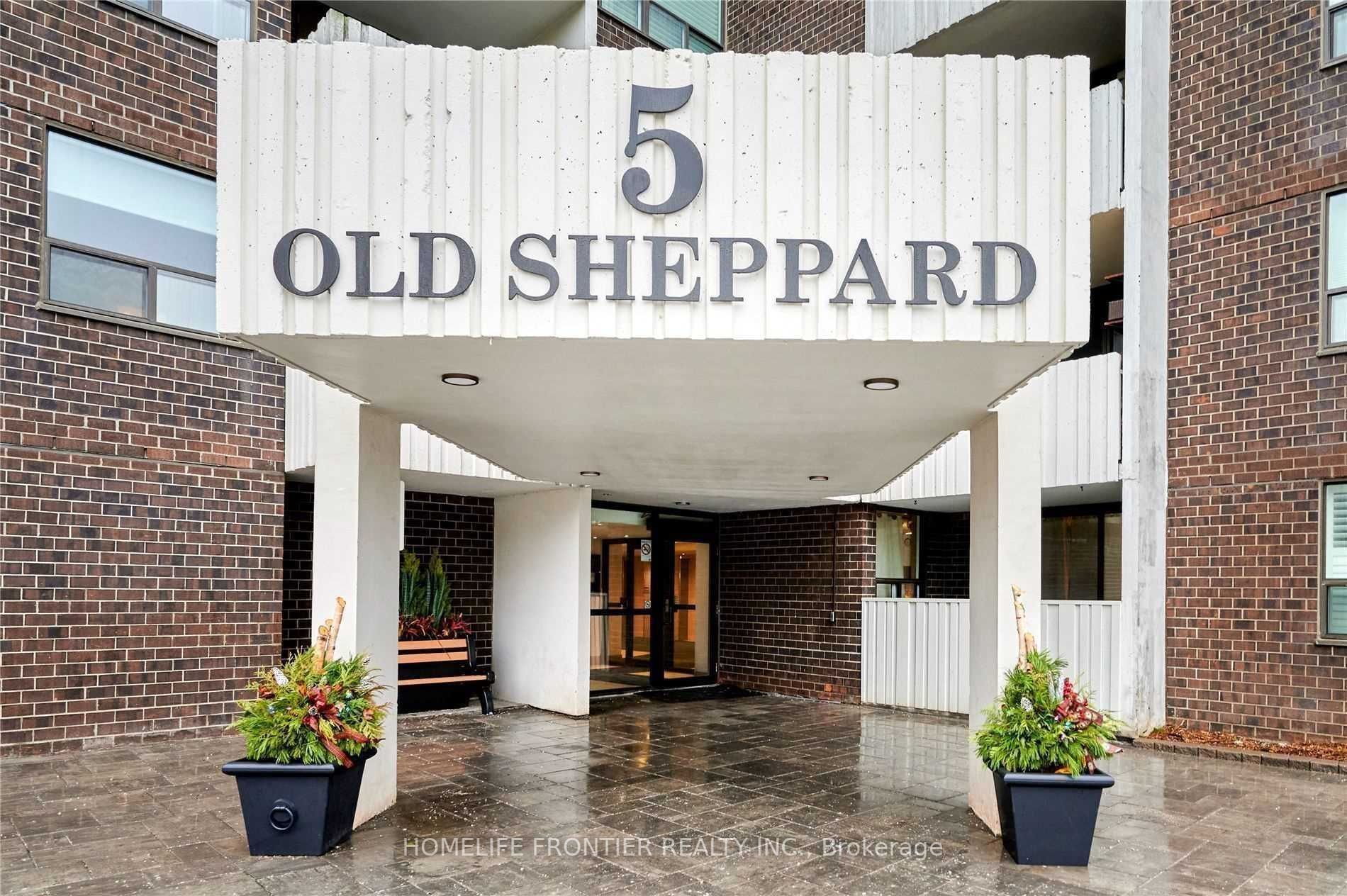 5 Old Sheppard Ave, #808