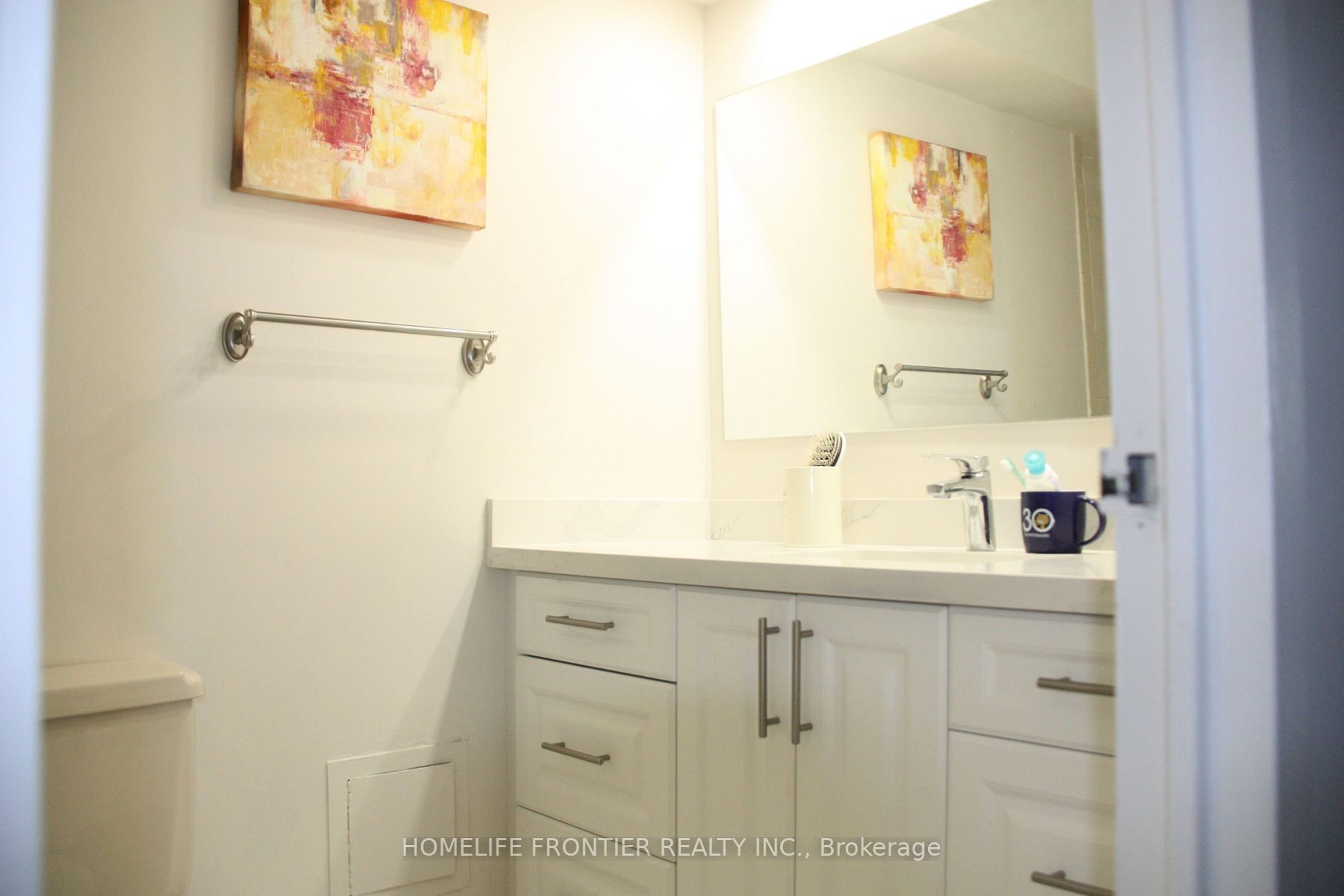 5 Old Sheppard Ave, #808