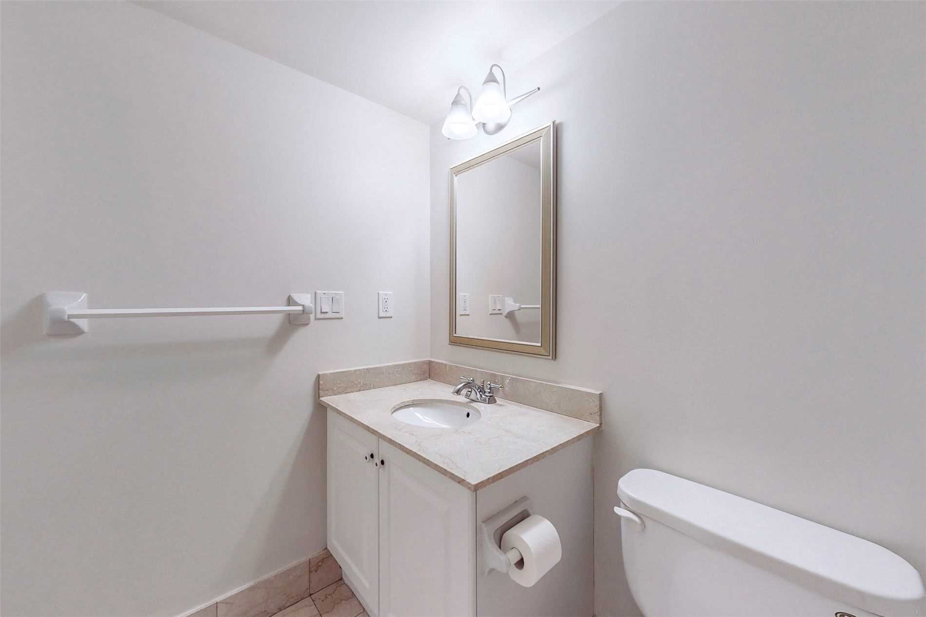10 Delisle Avenue, #618