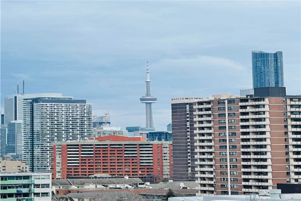 28 Linden St, Toronto
