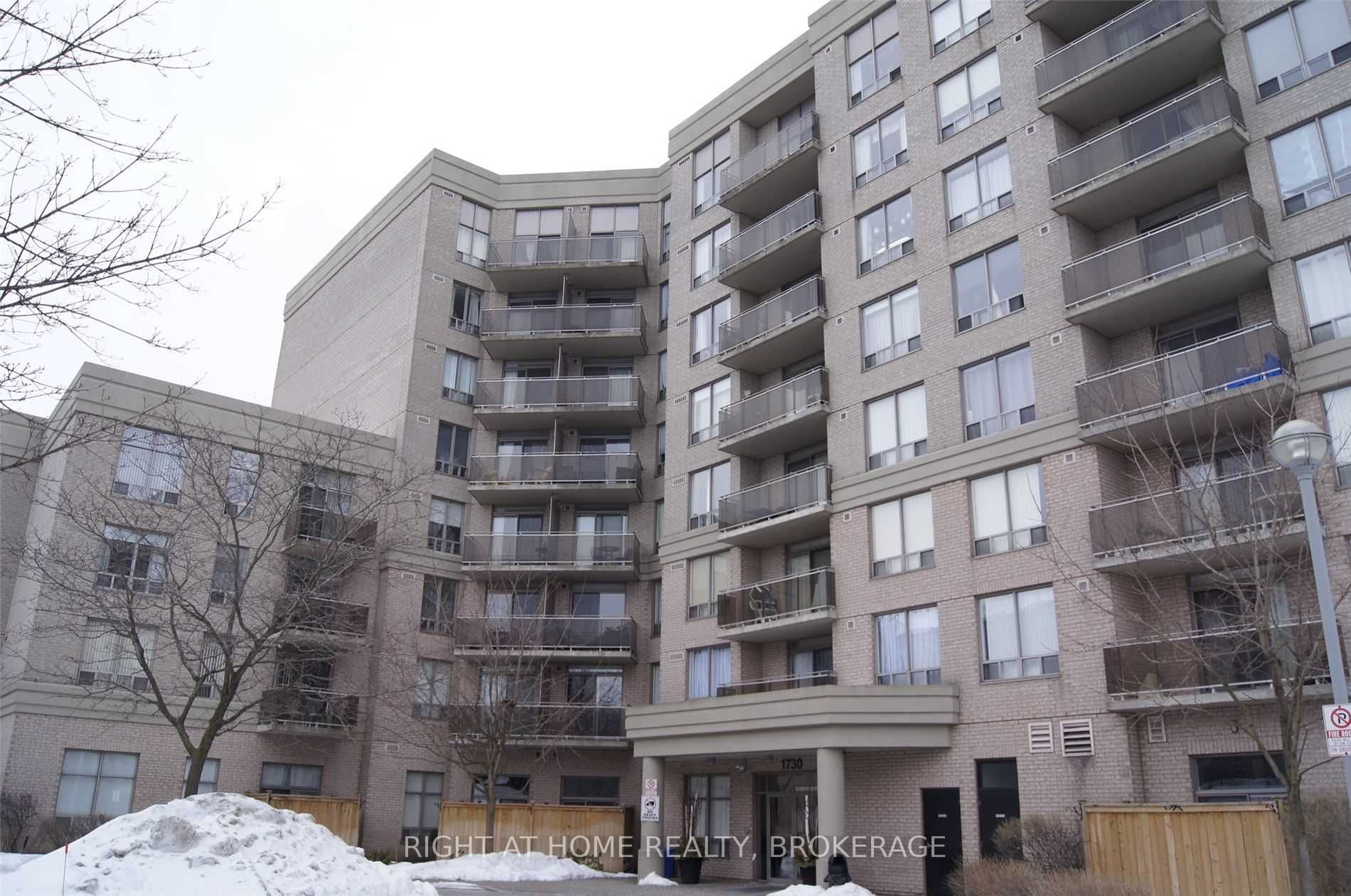 1730 Eglinton Ave E, #206
