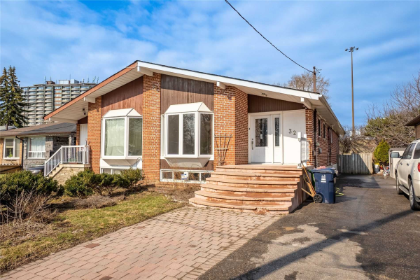 32 Marbury Cres, Toronto