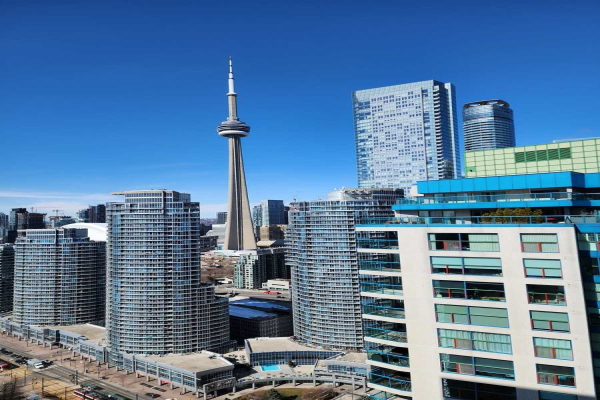 99 Harbour Sq, Toronto