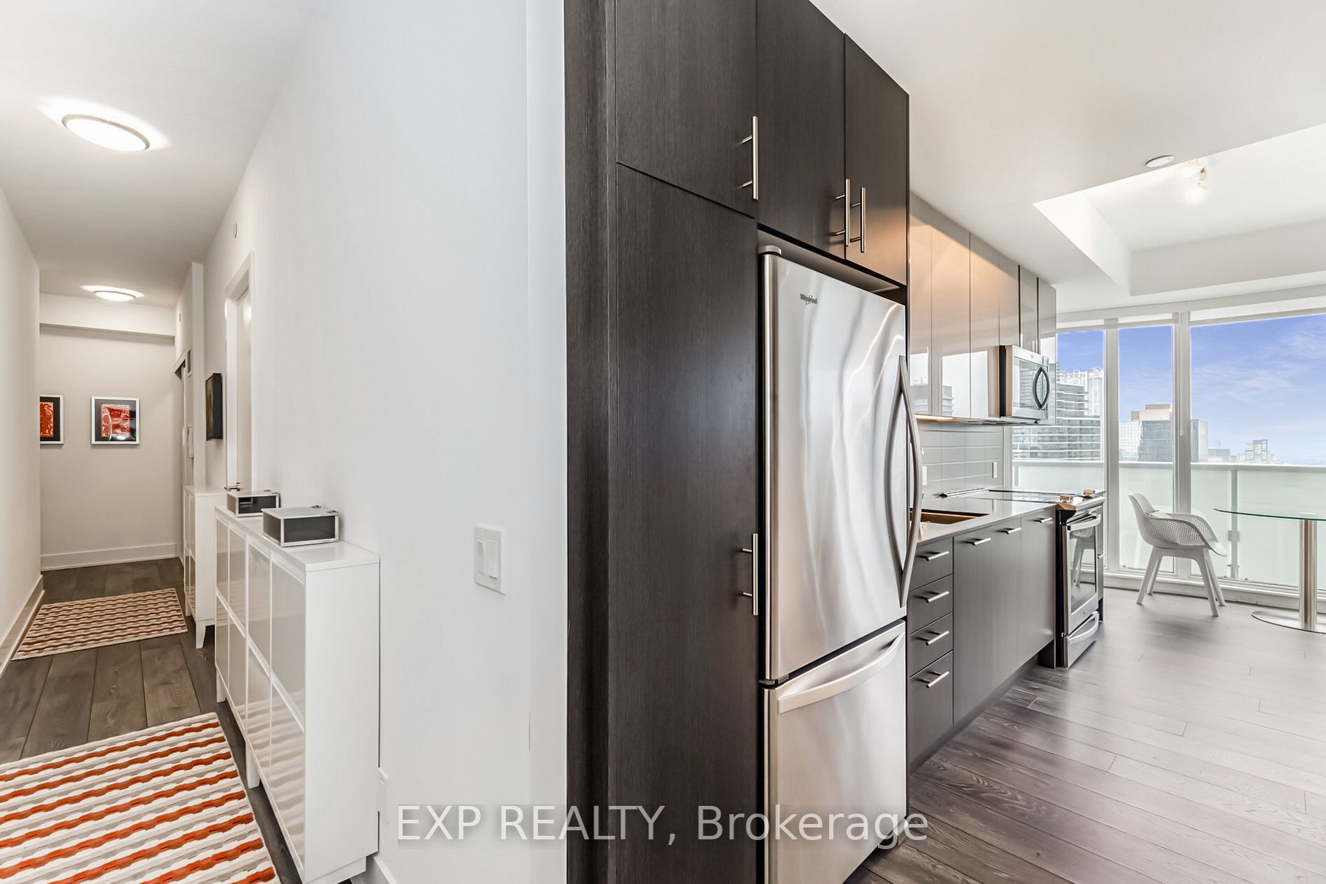 403 Church St, #3305