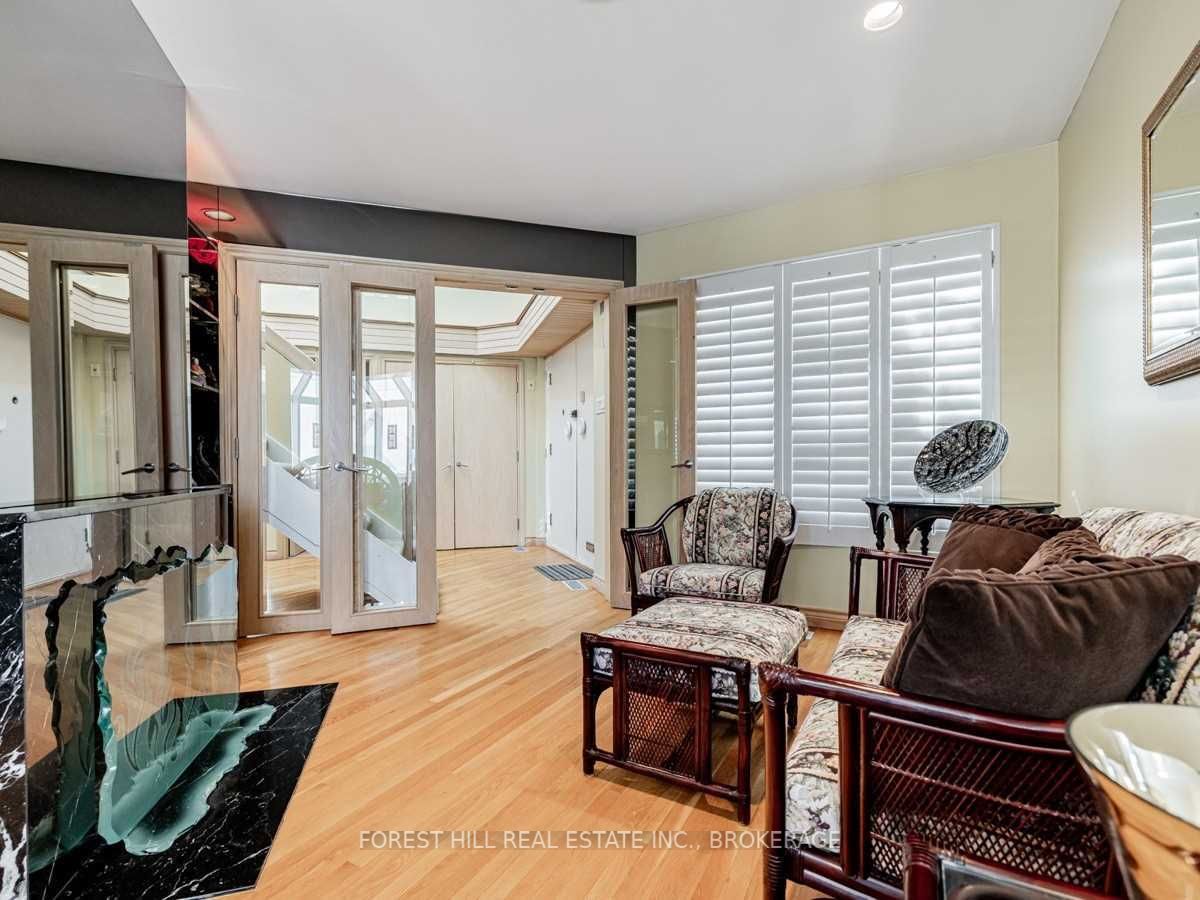 30 Prue Ave