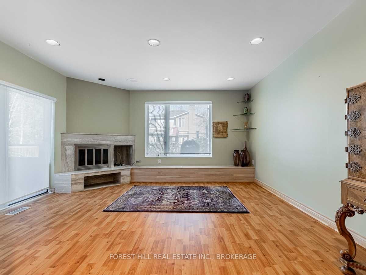 30 Prue Ave