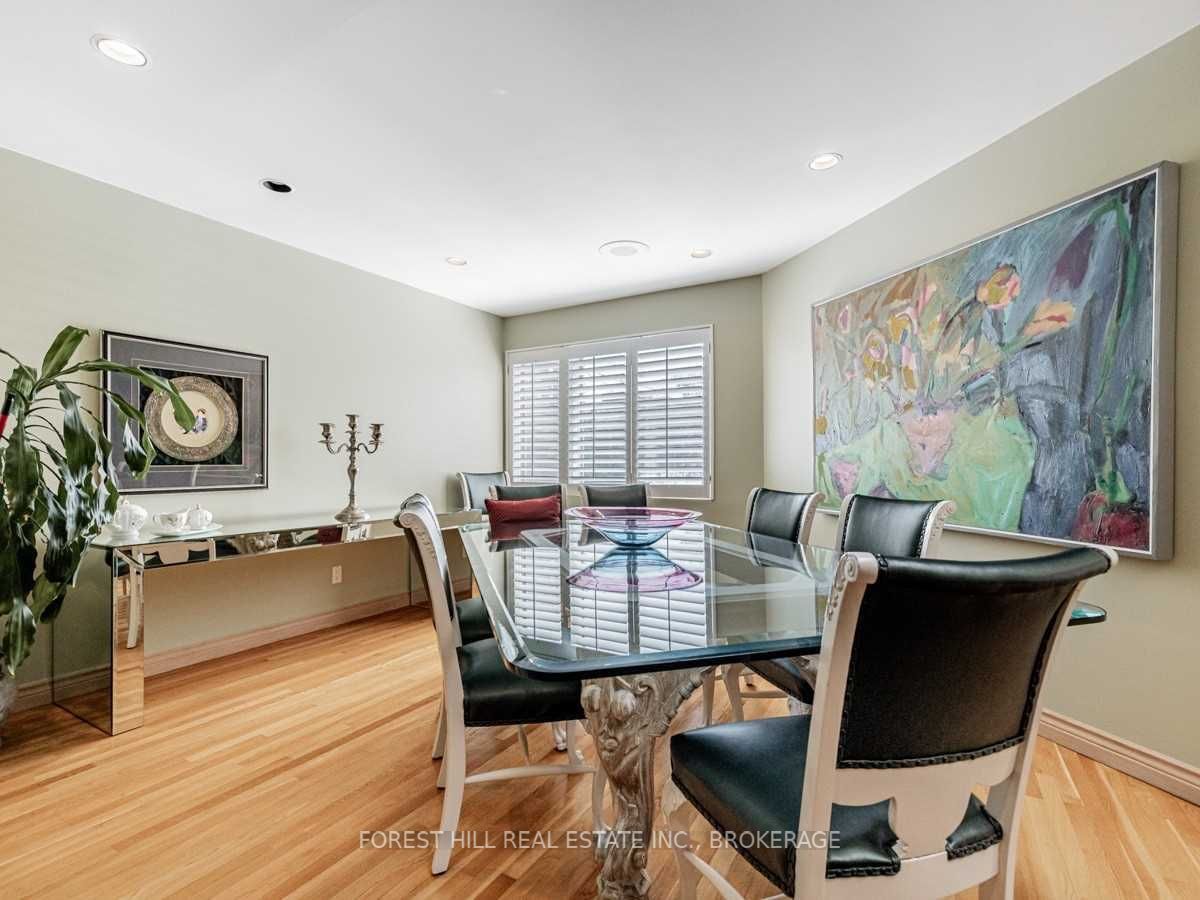 30 Prue Ave