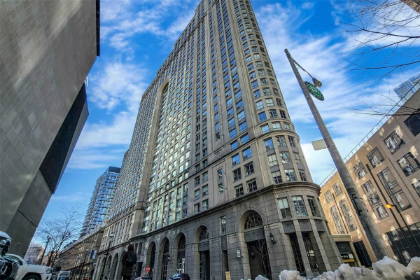 25 The Esplanade, Toronto