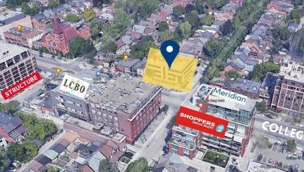 474 College St, #403
