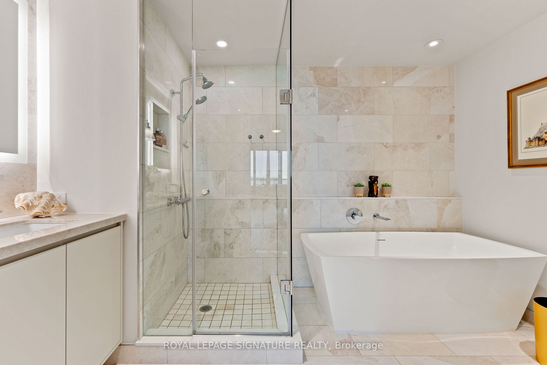 Listing C5980420 - Large Photo # 25