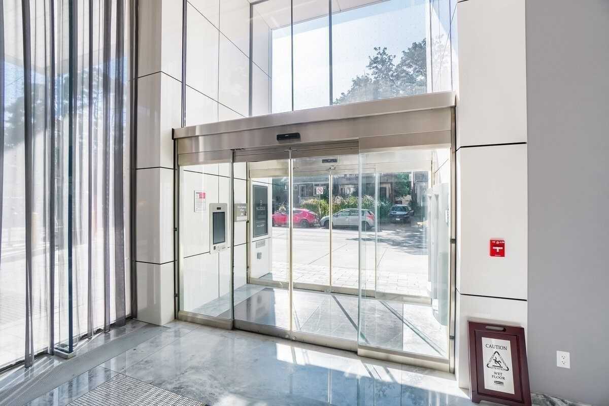8 Hillsdale Avenue E, #639
