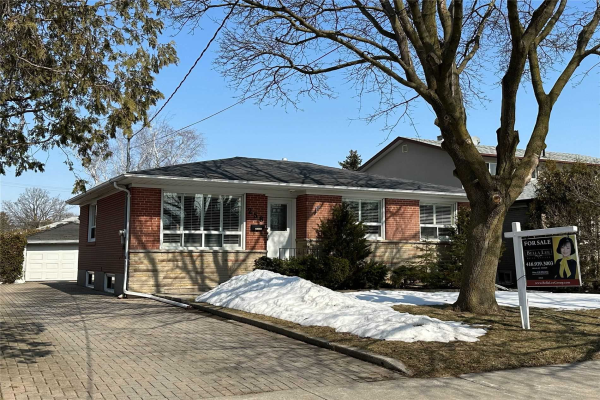258 Homewood Ave, Toronto