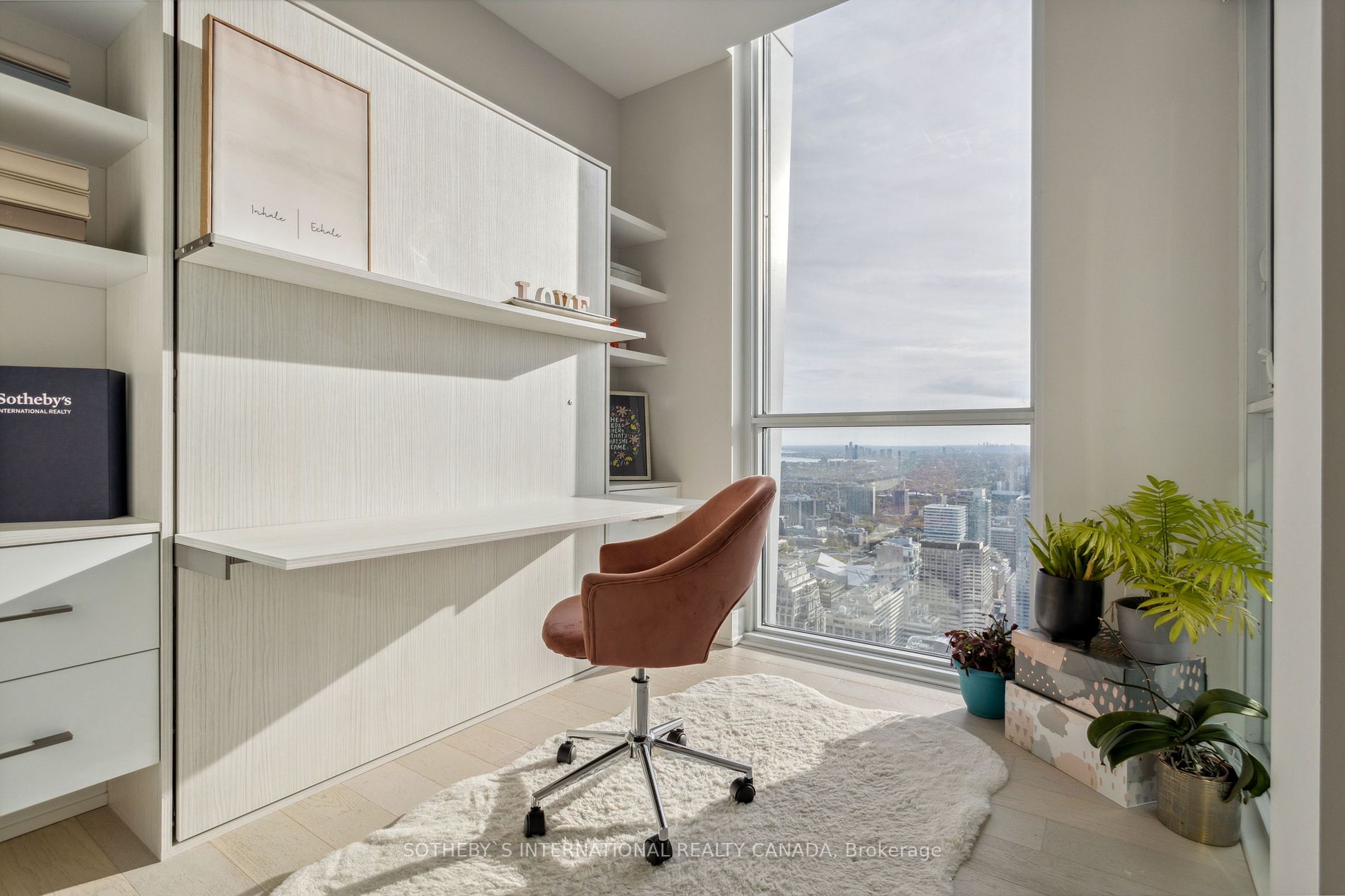 1 Yorkville Ave, #5405