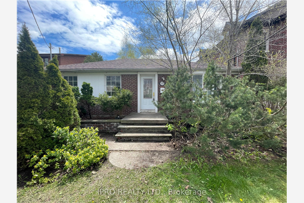 323 Mckee Ave, Toronto