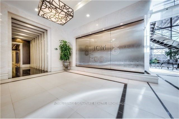 28 Linden St, Toronto